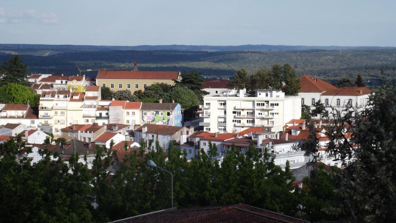אברנטש Casa Ocre Alojamento Local מראה חיצוני תמונה